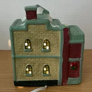 Vtg Winter Valley Villages Toy Shop Store Christmas House Lighted Porcelain 1995