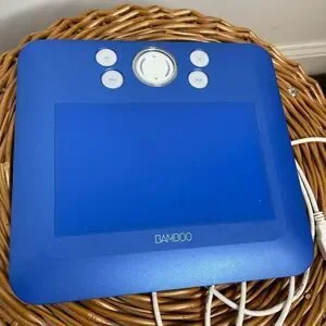Wacom CTE-450 Bamboo Fun Graphic Writing Tablet With Mouse & Cord NO PEN