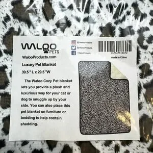 Waloo Luxury Pet Blanket Animal Print Cat Dog Soft Pad Protect Furniture Bedding