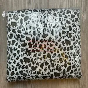 Waloo Luxury Pet Blanket Animal Print Cat Dog Soft Pad Protect Furniture Bedding