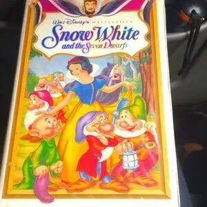 Walt Disney's Masterpiece Snow White and the seven Dwarfs vintage VHS