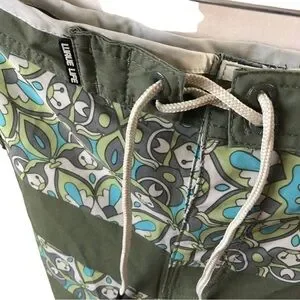 Wave Life Board Shorts Swim Men XL 38 Tall Sage Green With Horizontal Geometric