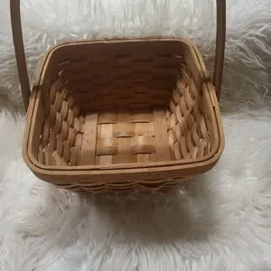Wicker Herringbone Woven Basket With Handle