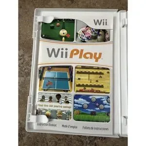 Wii Play (Nintendo Wii 2007) Complete With Manual