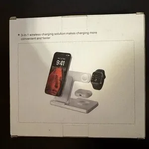 Wireless Charger 3 In 1 Charging Station Wireless Charging Stand IPhone SR1