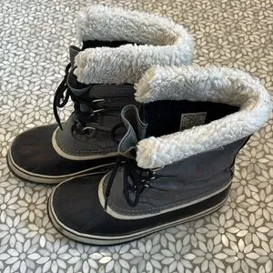 Women's Sorel Winter Carnival Waterproof Winter Boots in Shale Stone Size 8