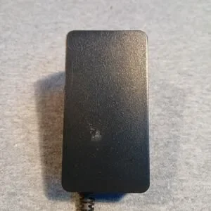 Xin5 Power Supply Model A381 Input 100-240V Output 12V 5' Cable