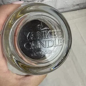 YANKEE CANDLE CHOCOLATE BUNNIES CANDLE 22OZ Best Loved Candles TESTED WICK