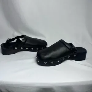 Zara Kids Girls Black Studded Leather Clogs size 33/1.5 Wooden heel lightweight