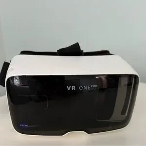 Zeiss VR One Plus Virtual Reality headset 3DOF