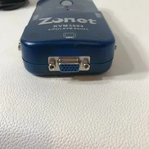 Zonet KVM3004 4-port KVM Switch Without VGA Monitor Cables